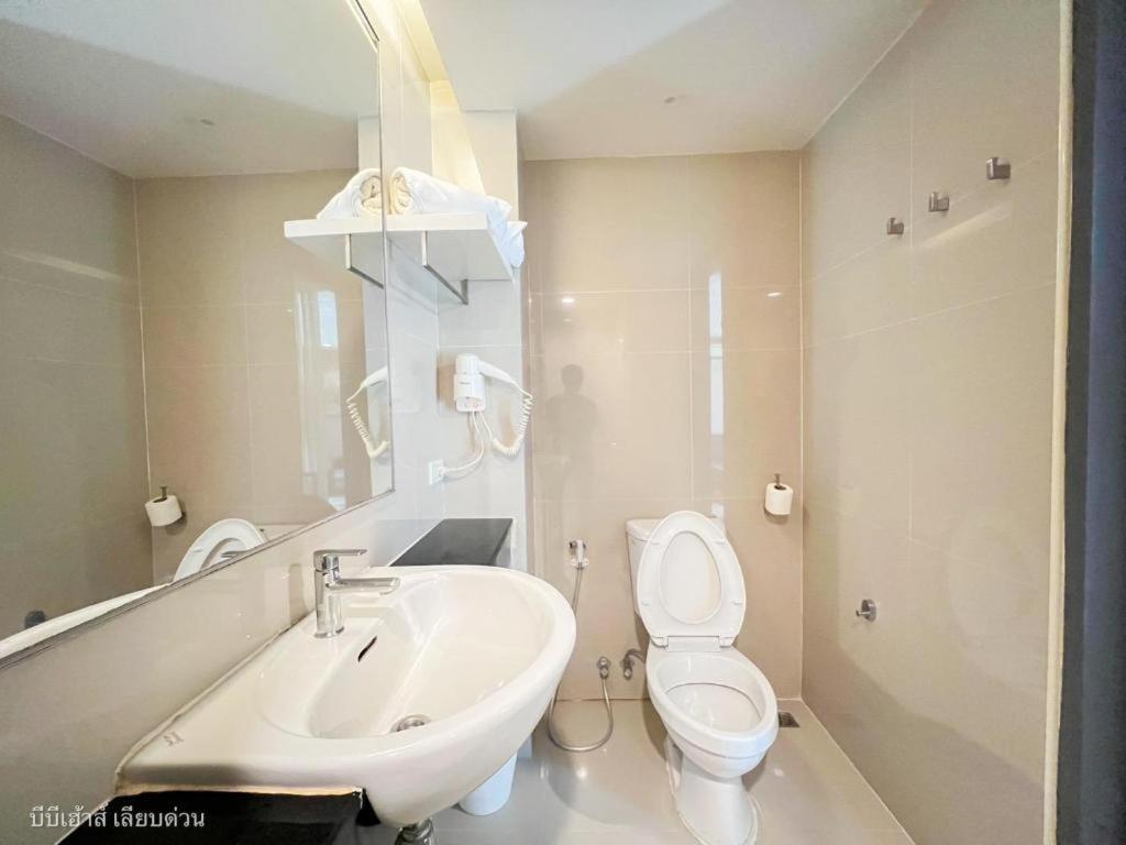 Bb House Mini Suite Hotel Bangkok Exterior foto